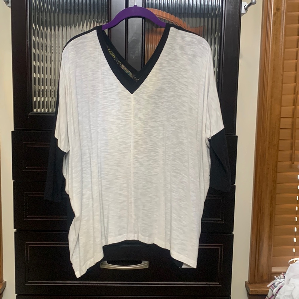 Dolan 3/4 dolman sleeve top